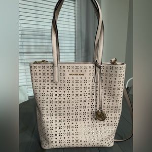 Michael Kors Rose Gold